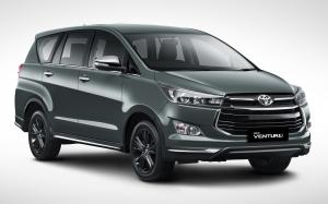 Toyota Kijang Innova Venturer